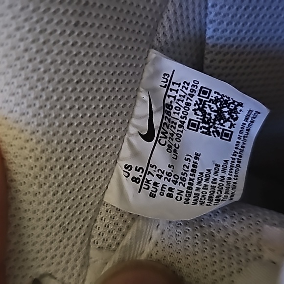 Nike ( AIR FORCE 1) SH - Picture 10 of 10